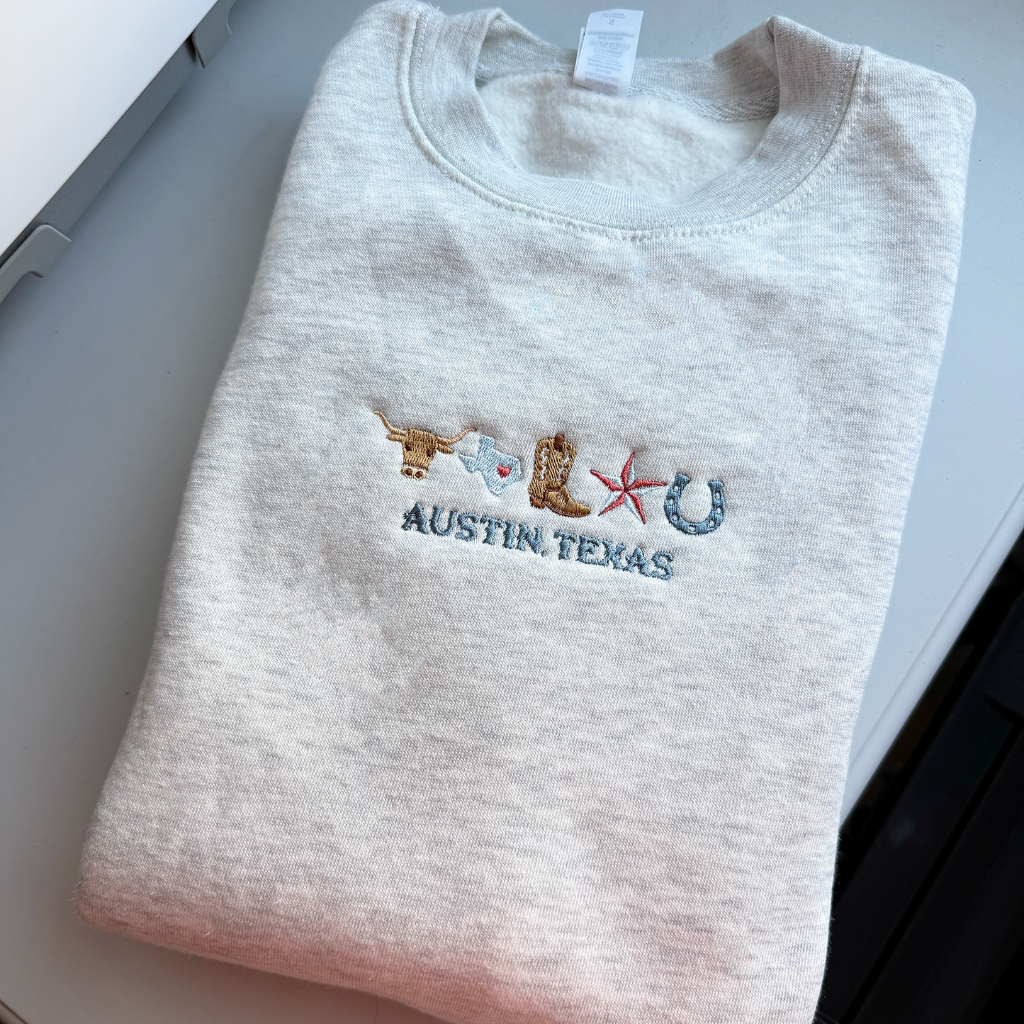 Austin Texas Cities Embroidered Crewneck Sweatshirt