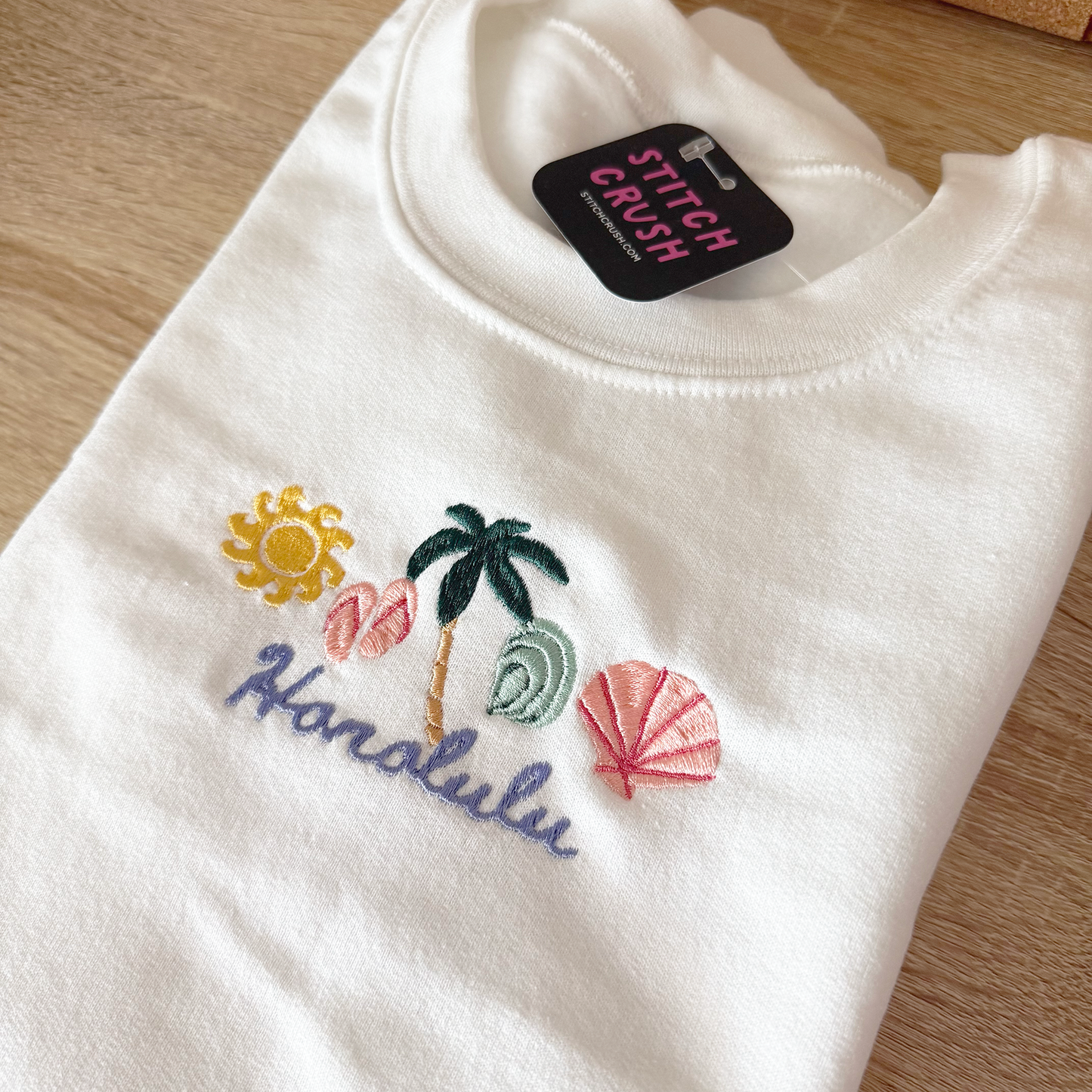 Honolulu Hawaii Cities Embroidered Crewneck Sweatshirt